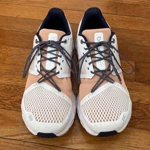 On Cloud women’s running shoes